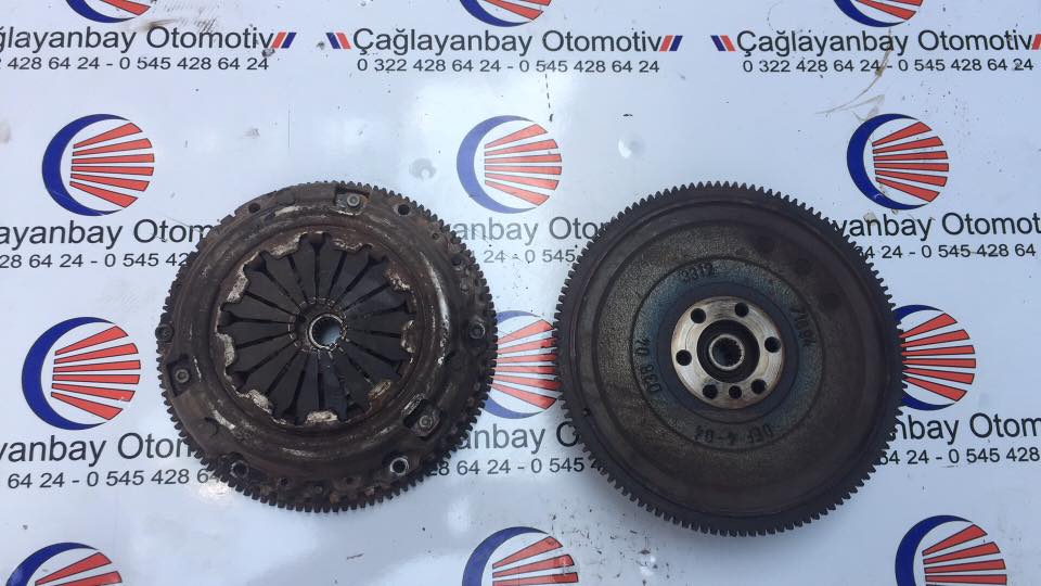 Peugeot 307  1.6 16v baskı Balat'a ve volant